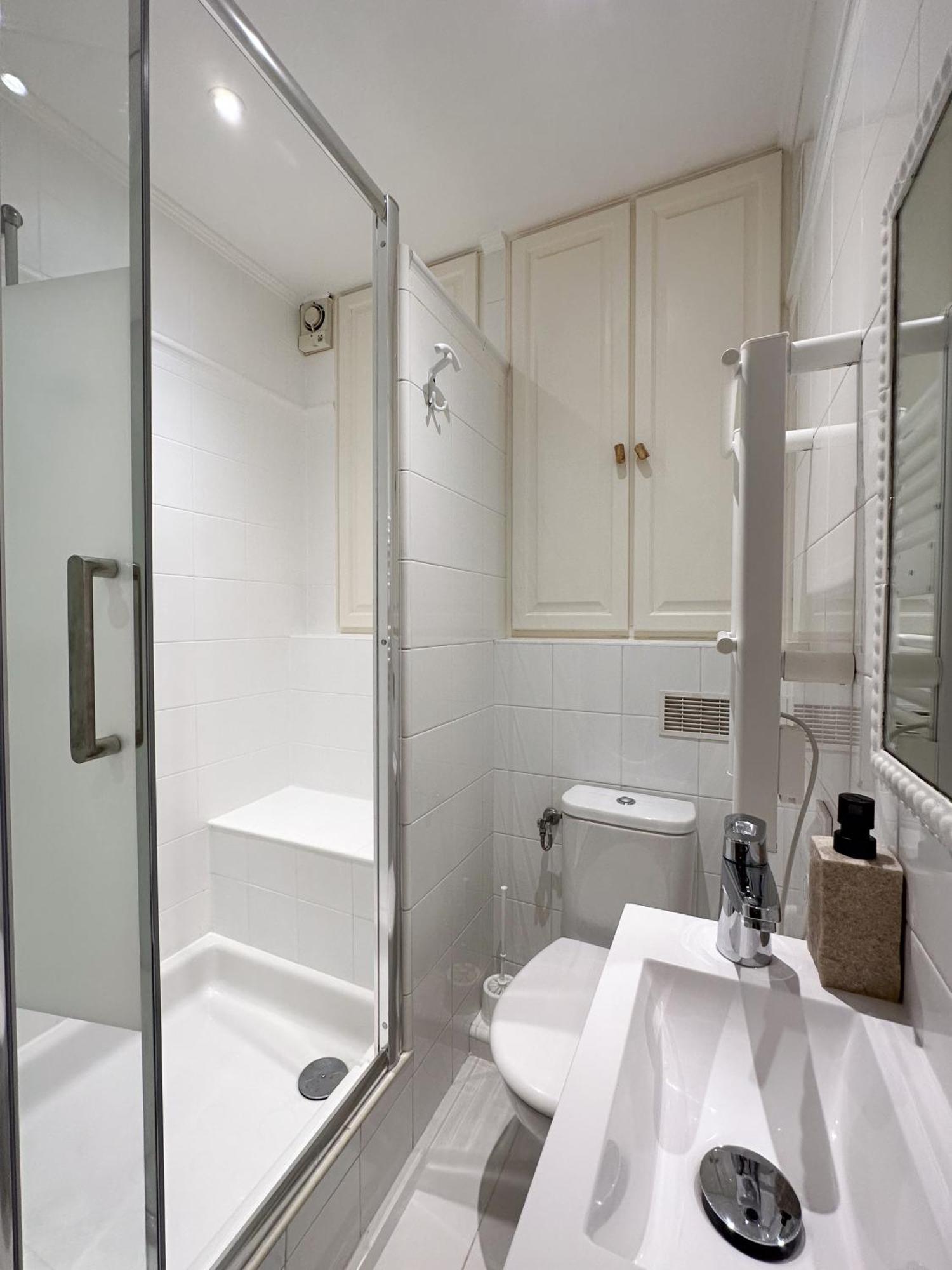 Le Balneo Jacuzzi Vieil Antibes Safranierアパートメント エクステリア 写真
